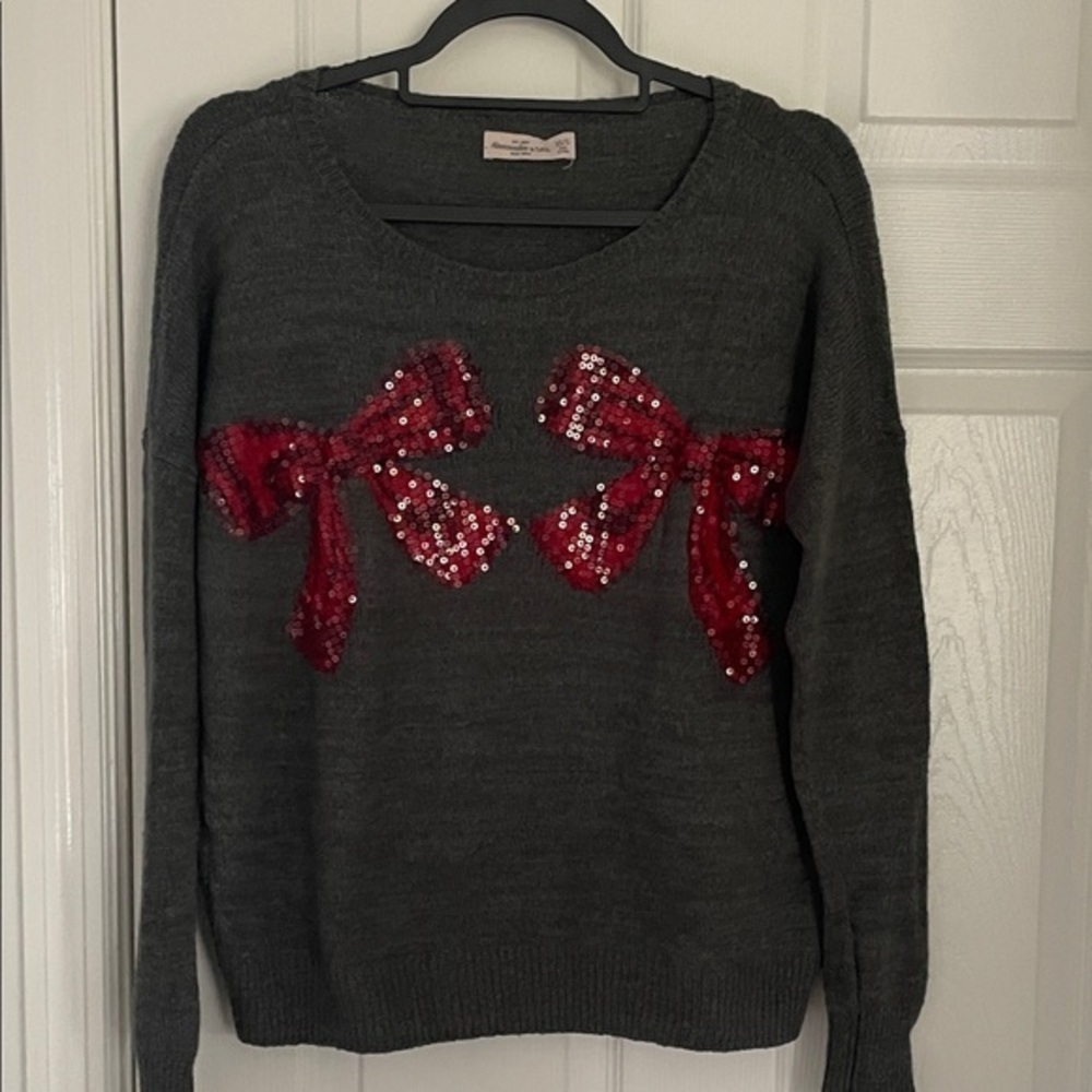 Abercrombie & Fitch Dark Gray Playful Sweater with Red Sequin Bows in size xs/s